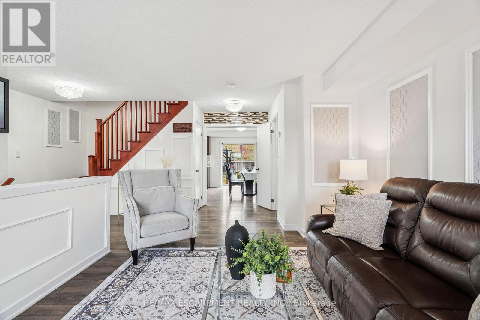 12 Crafter Crescent, Hamilton, Ontario  L8J 0H6 - Photo 10 - X12520962