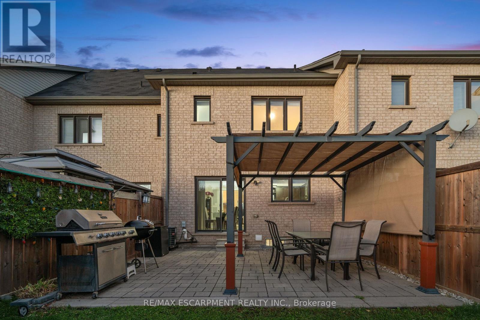 12 Crafter Crescent, Hamilton, Ontario  L8J 0H6 - Photo 27 - X12520962