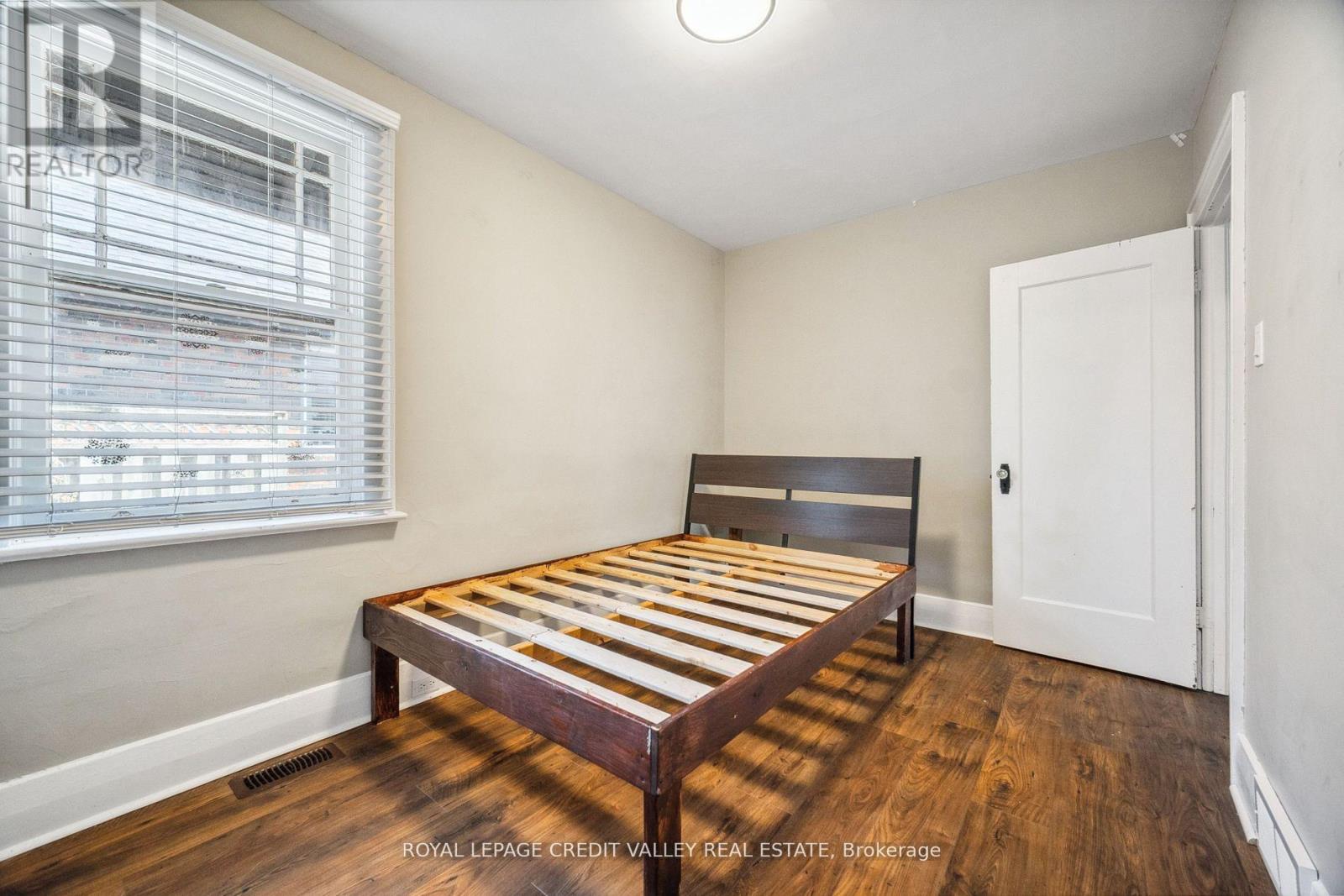 610 Wallace Street, London East, Ontario  N5Y 3R7 - Photo 22 - X12521050