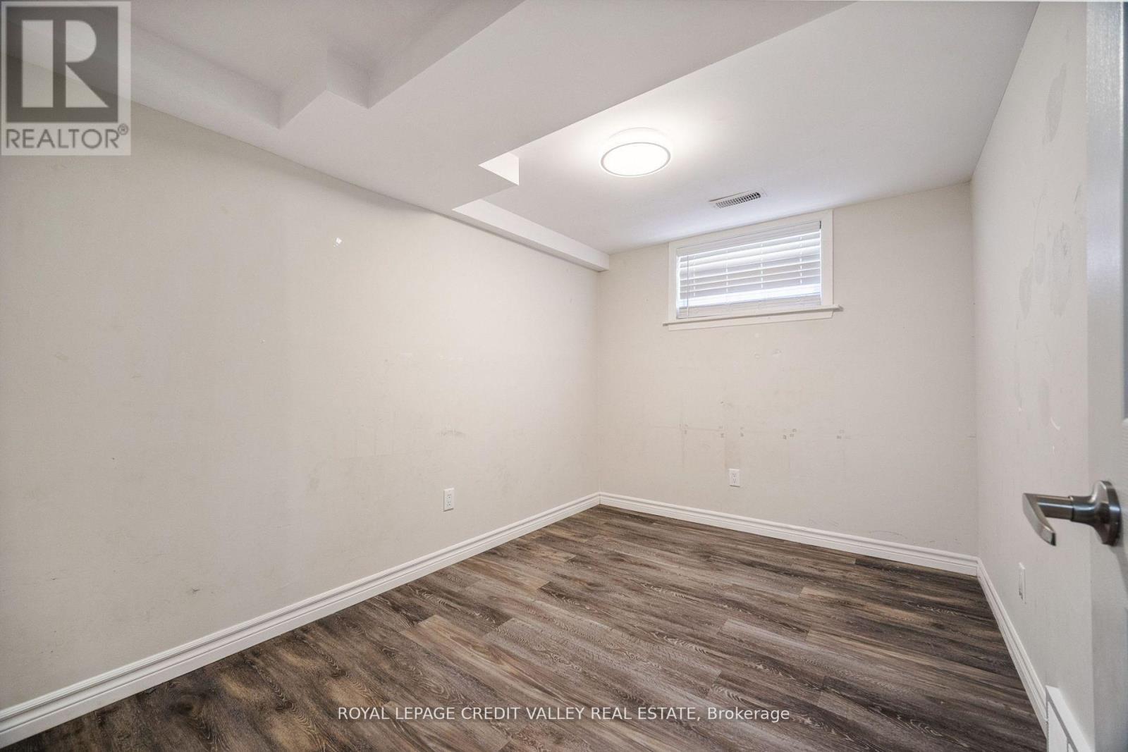 610 Wallace Street, London East, Ontario  N5Y 3R7 - Photo 35 - X12521050