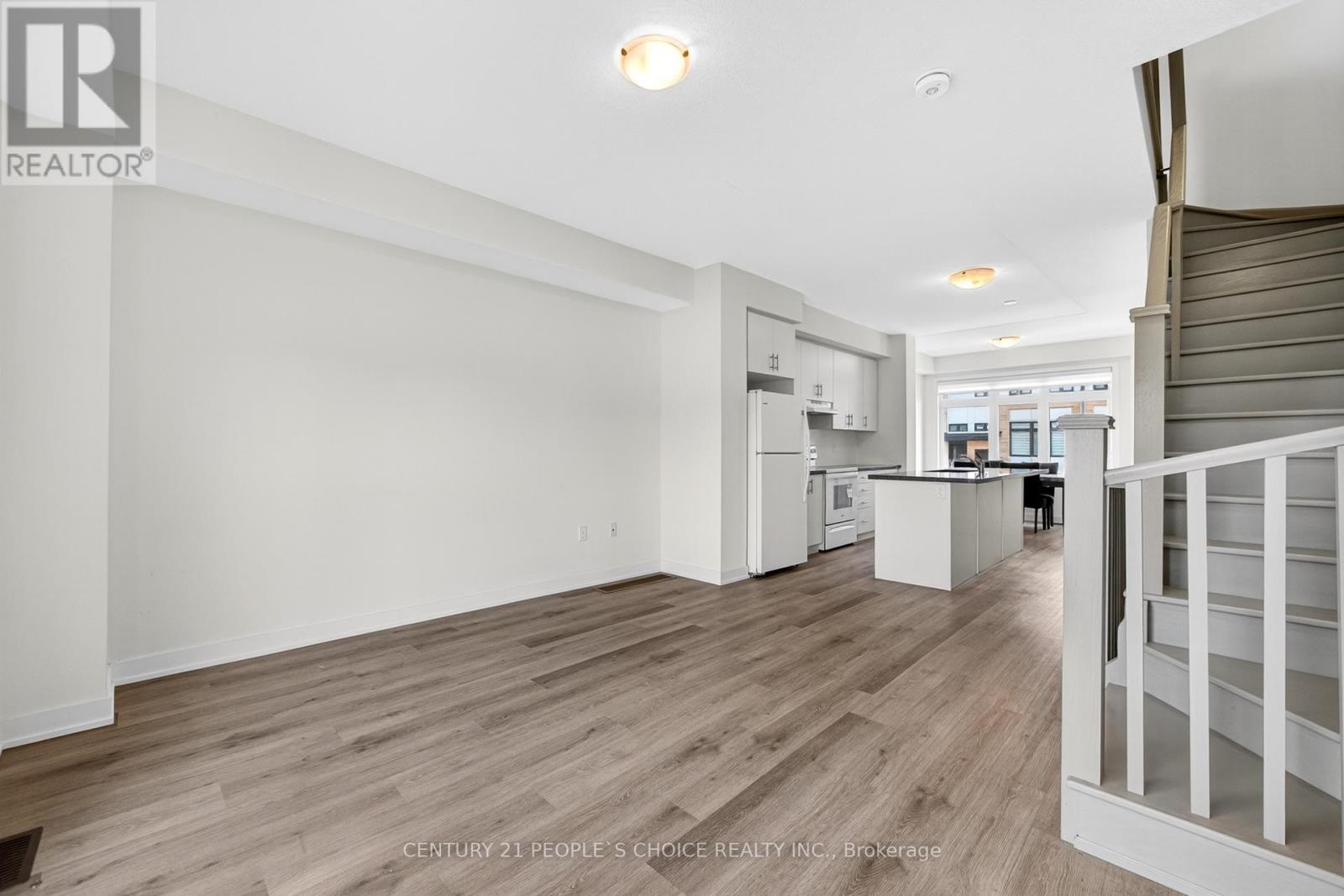 21 - 527 Shaver Road, Hamilton, Ontario L9G 0J1 - Photo 17 - X12521056