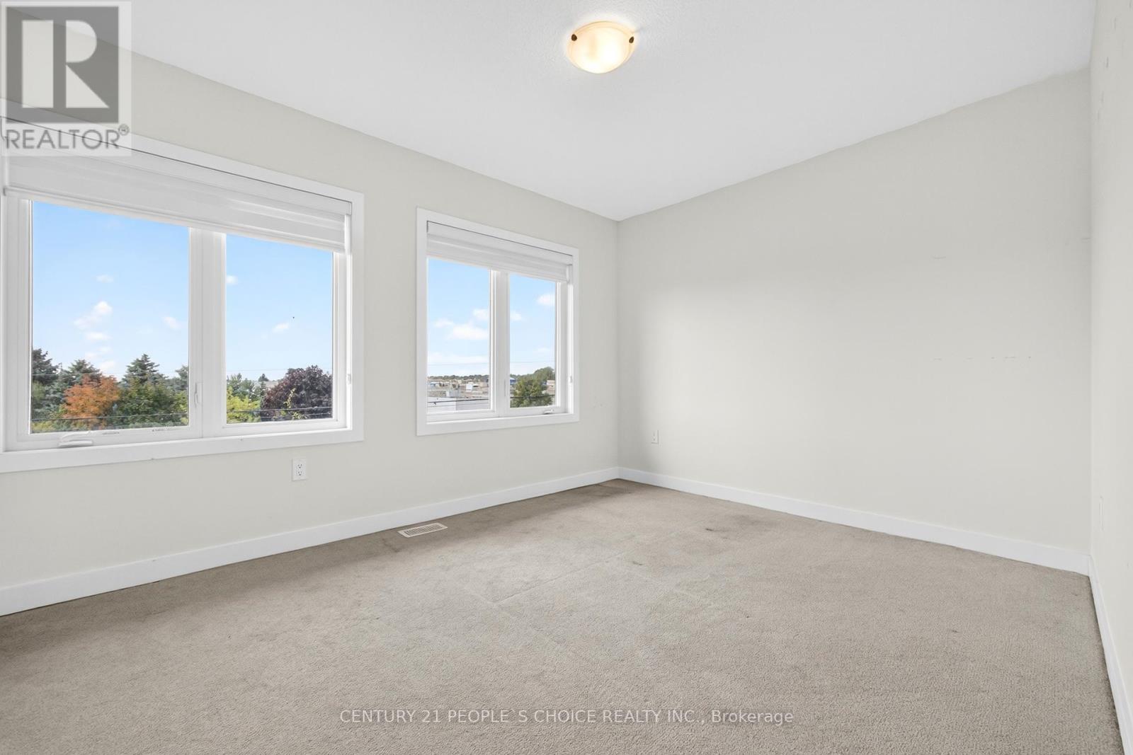 21 - 527 Shaver Road, Hamilton, Ontario L9G 0J1 - Photo 29 - X12521056