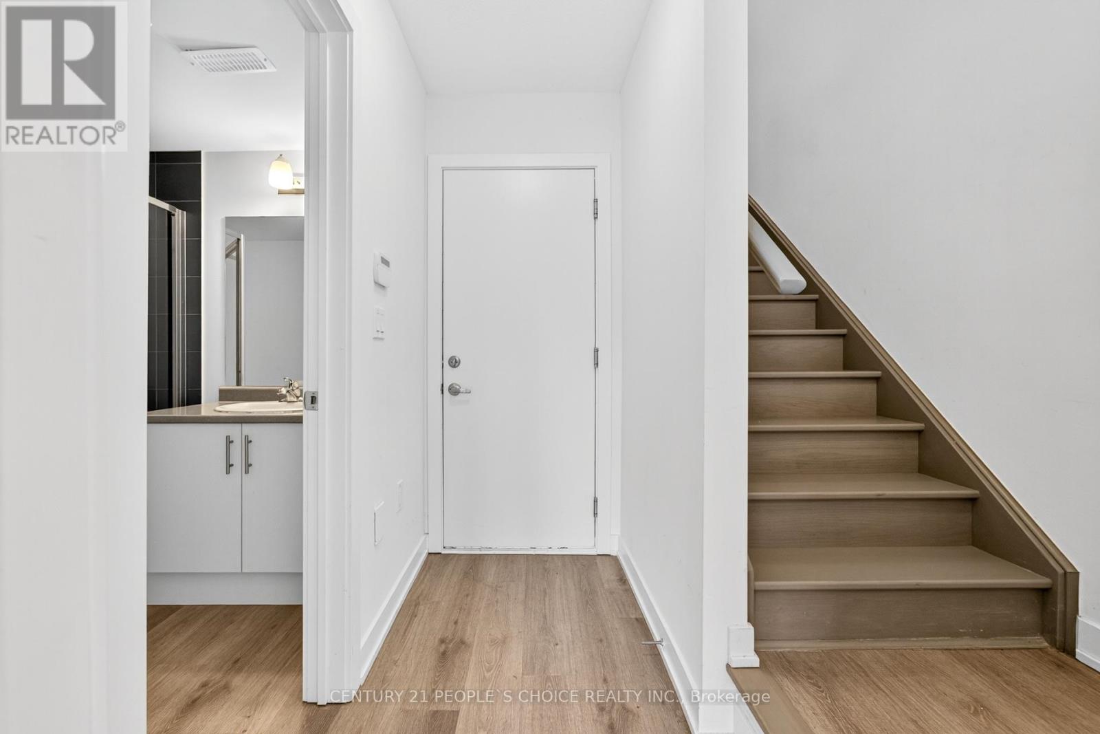 21 - 527 Shaver Road, Hamilton, Ontario L9G 0J1 - Photo 34 - X12521056