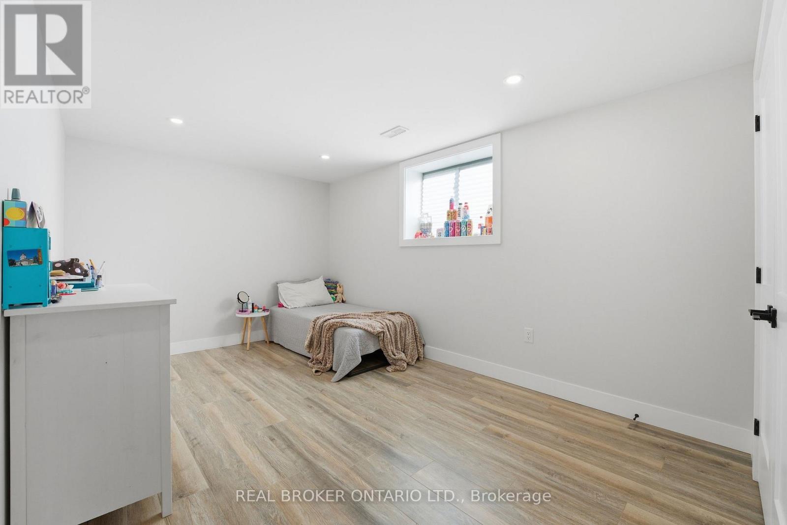 48 Rebecca Drive, Aylmer, Ontario N5H 0A1 - Photo 22 - X12521154