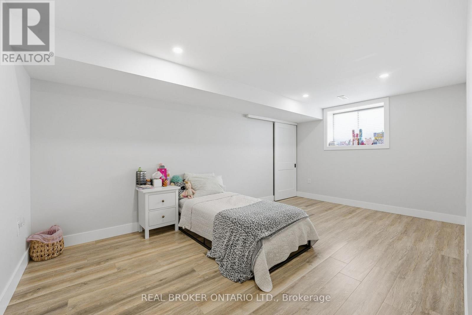 48 Rebecca Drive, Aylmer, Ontario N5H 0A1 - Photo 23 - X12521154