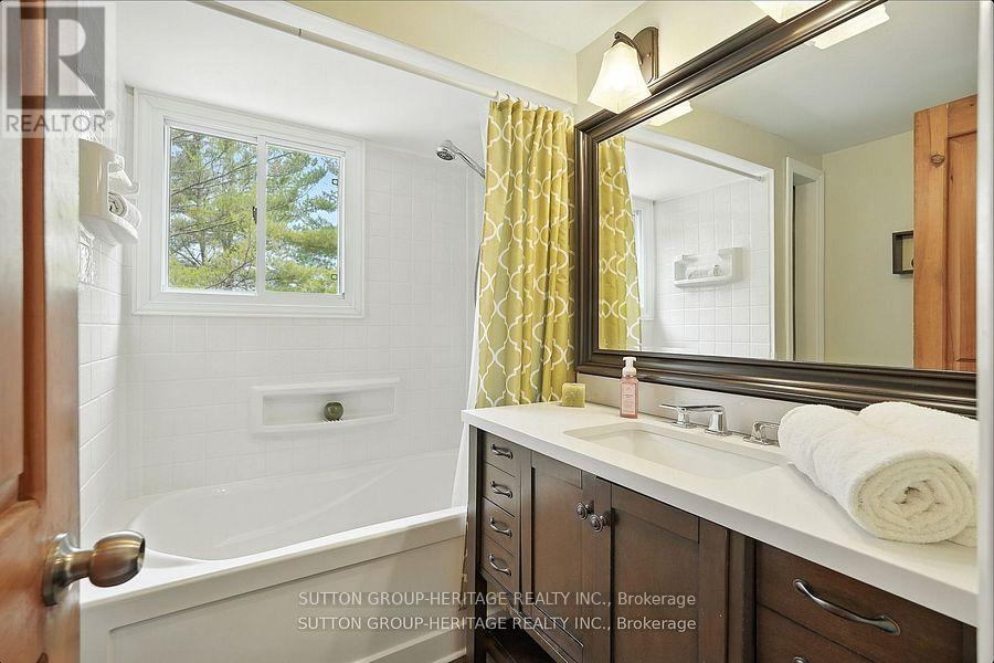 184 Pirates Glen Drive, Trent Lakes, Ontario K0M 1A0 - Photo 25 - X12521184