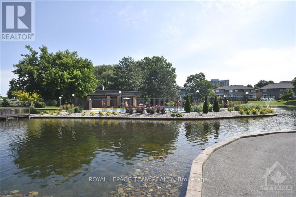 200 - 260 Brittany Drive, Ottawa, Ontario  K1K 4M2 - Photo 18 - X12475328