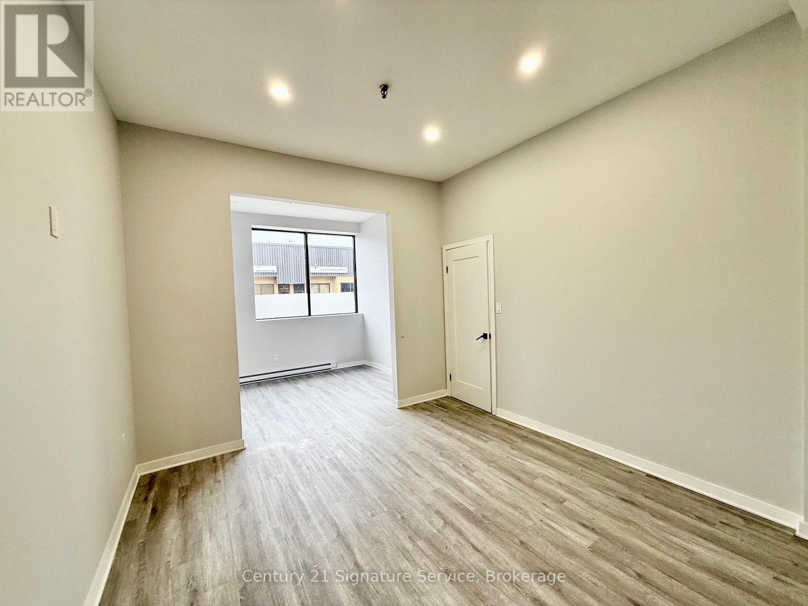 3 - 1050 Britannia Road E, Mississauga, Ontario  L4W 4N9 - Photo 12 - W12521100