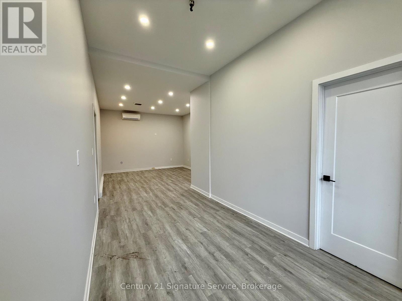 3 - 1050 Britannia Road E, Mississauga, Ontario  L4W 4N9 - Photo 6 - W12521100