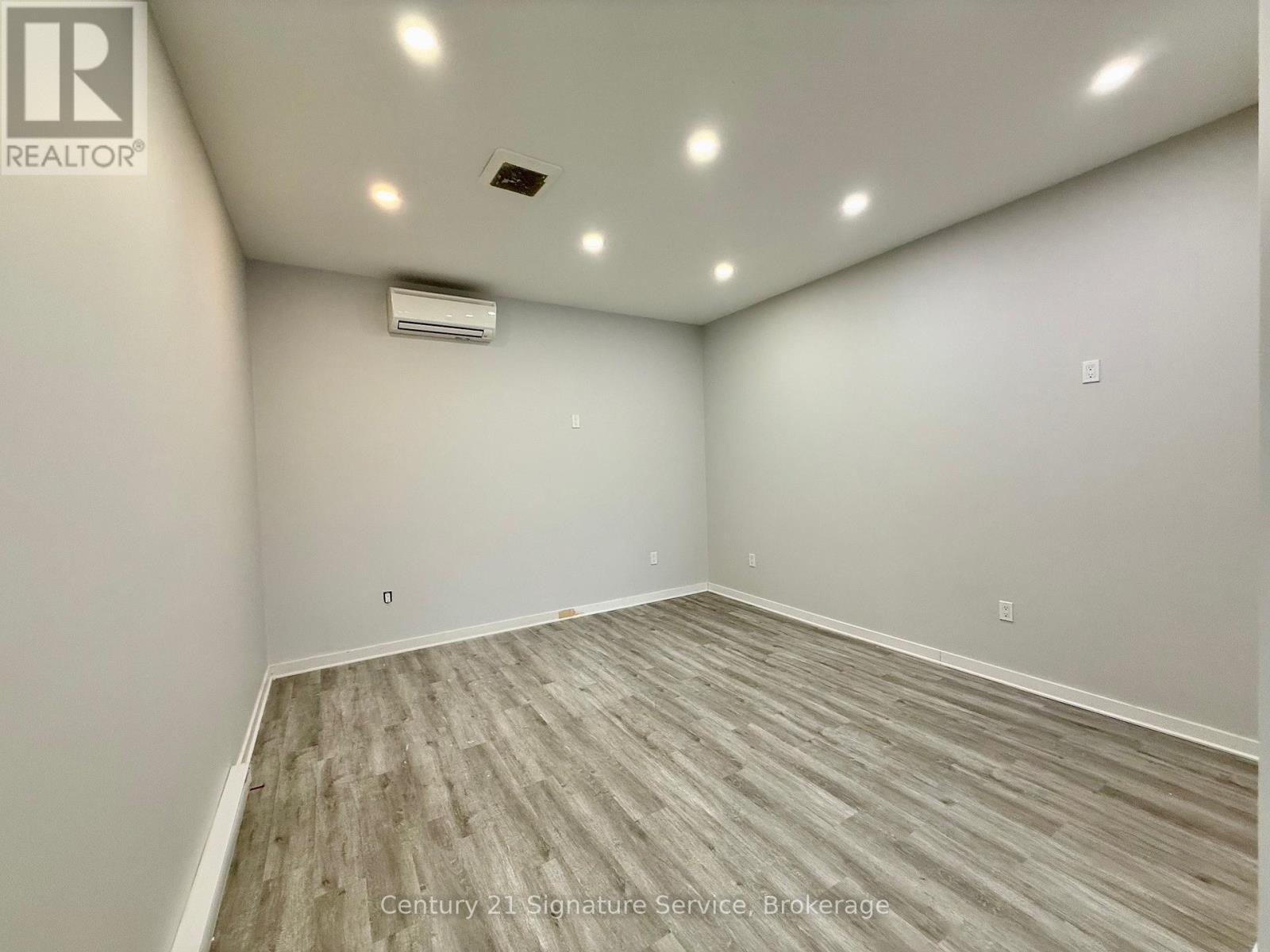 3 - 1050 Britannia Road E, Mississauga, Ontario  L4W 4N9 - Photo 7 - W12521100