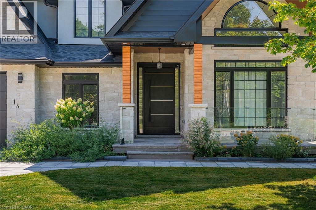 14 Crescent Road, Oakville, Ontario L6K 1W4 - Photo 2 - 40786285