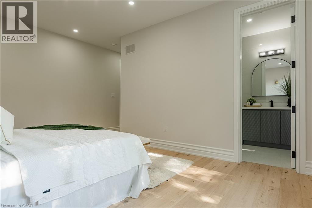 14 Crescent Road, Oakville, Ontario L6K 1W4 - Photo 30 - 40786285