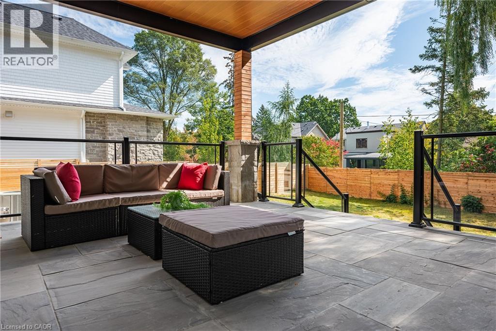 14 Crescent Road, Oakville, Ontario L6K 1W4 - Photo 48 - 40786285