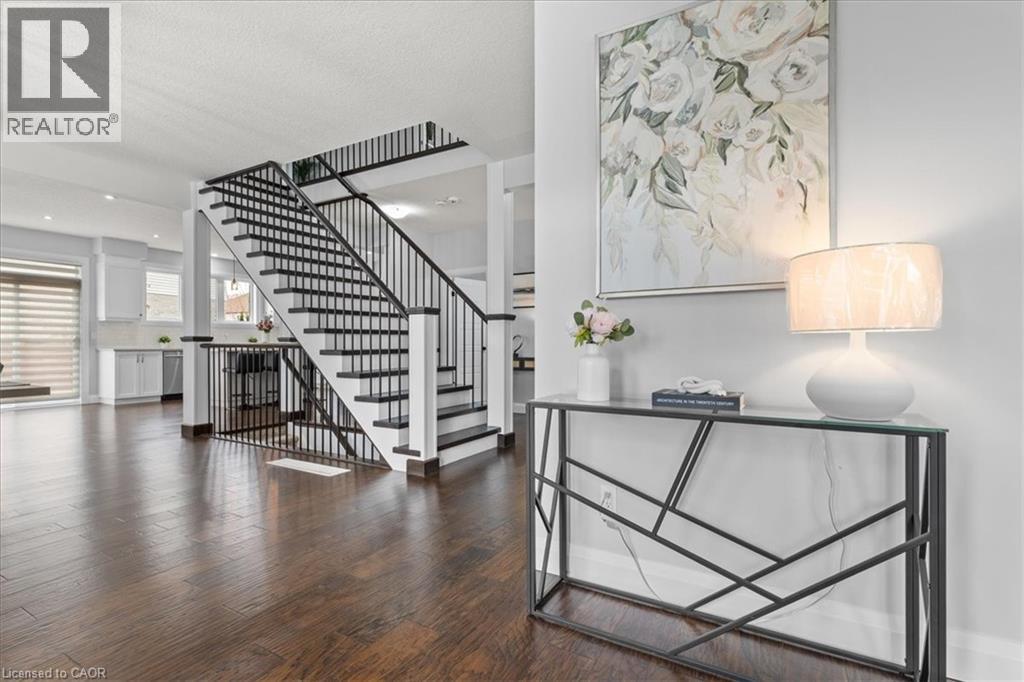 556 Mayapple Street, Waterloo, Ontario  N2V 0G2 - Photo 7 - 40785018