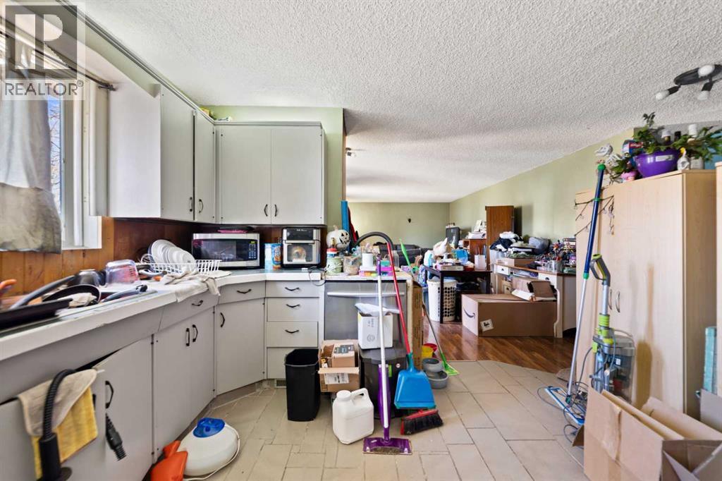 325 Aberdeen Avenue, Carbon, Alberta  T0M 0L0 - Photo 6 - A2266861