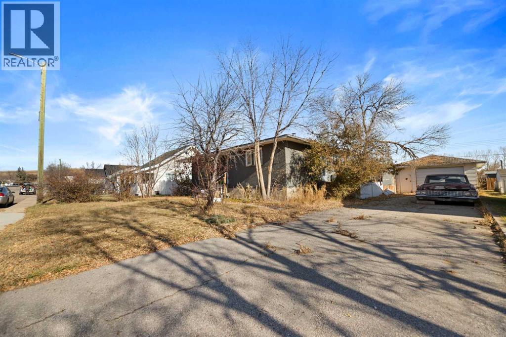 325 Aberdeen Avenue, Carbon, Alberta  T0M 0L0 - Photo 23 - A2266861