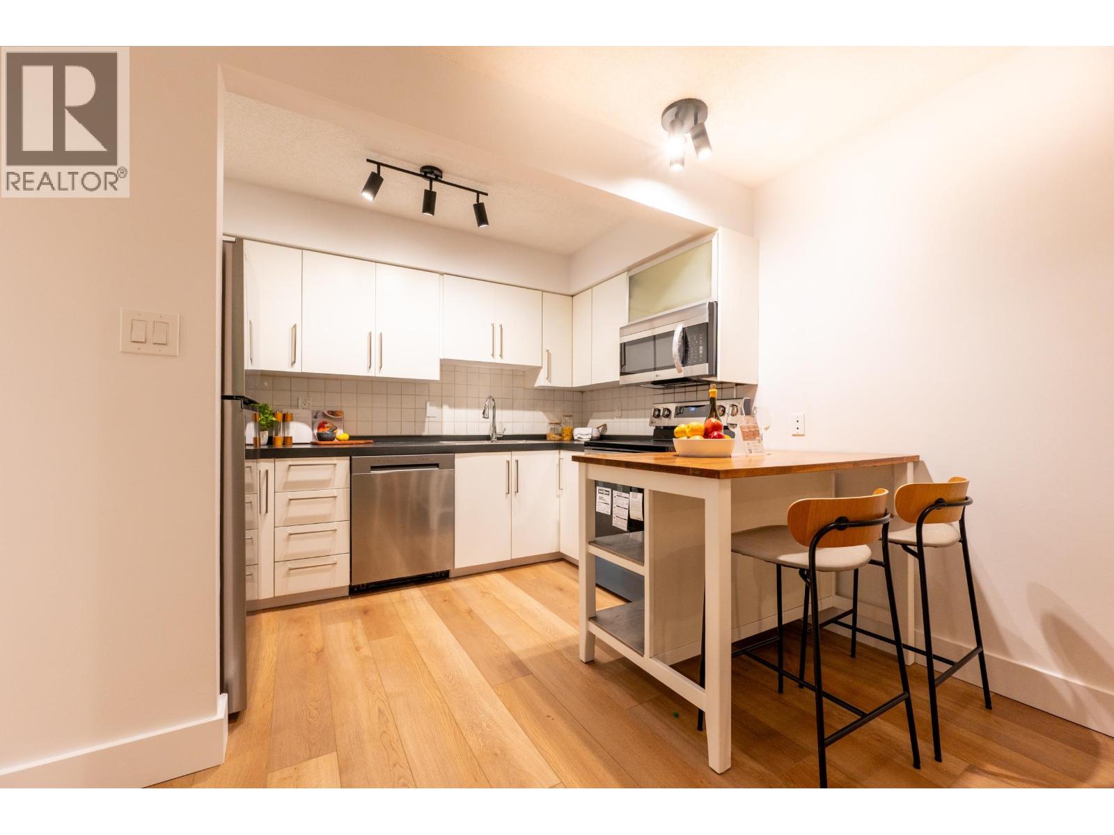 304 1855 Nelson Street, Vancouver, British Columbia V6G 1M9 - Photo 29 - R3065668
