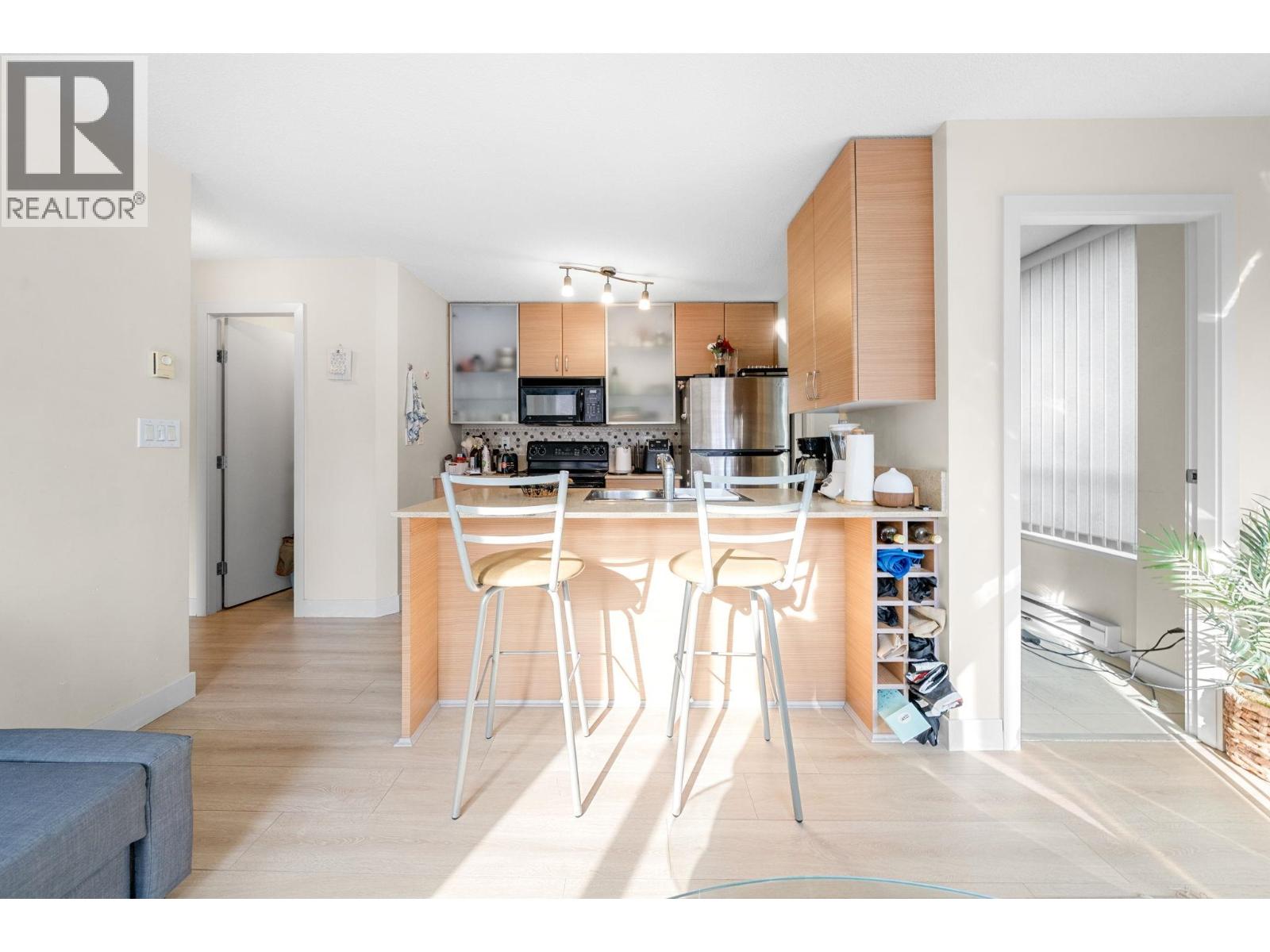 502 909 Mainland Street, Vancouver, British Columbia V6B 1S3 - Photo 13 - R3065669