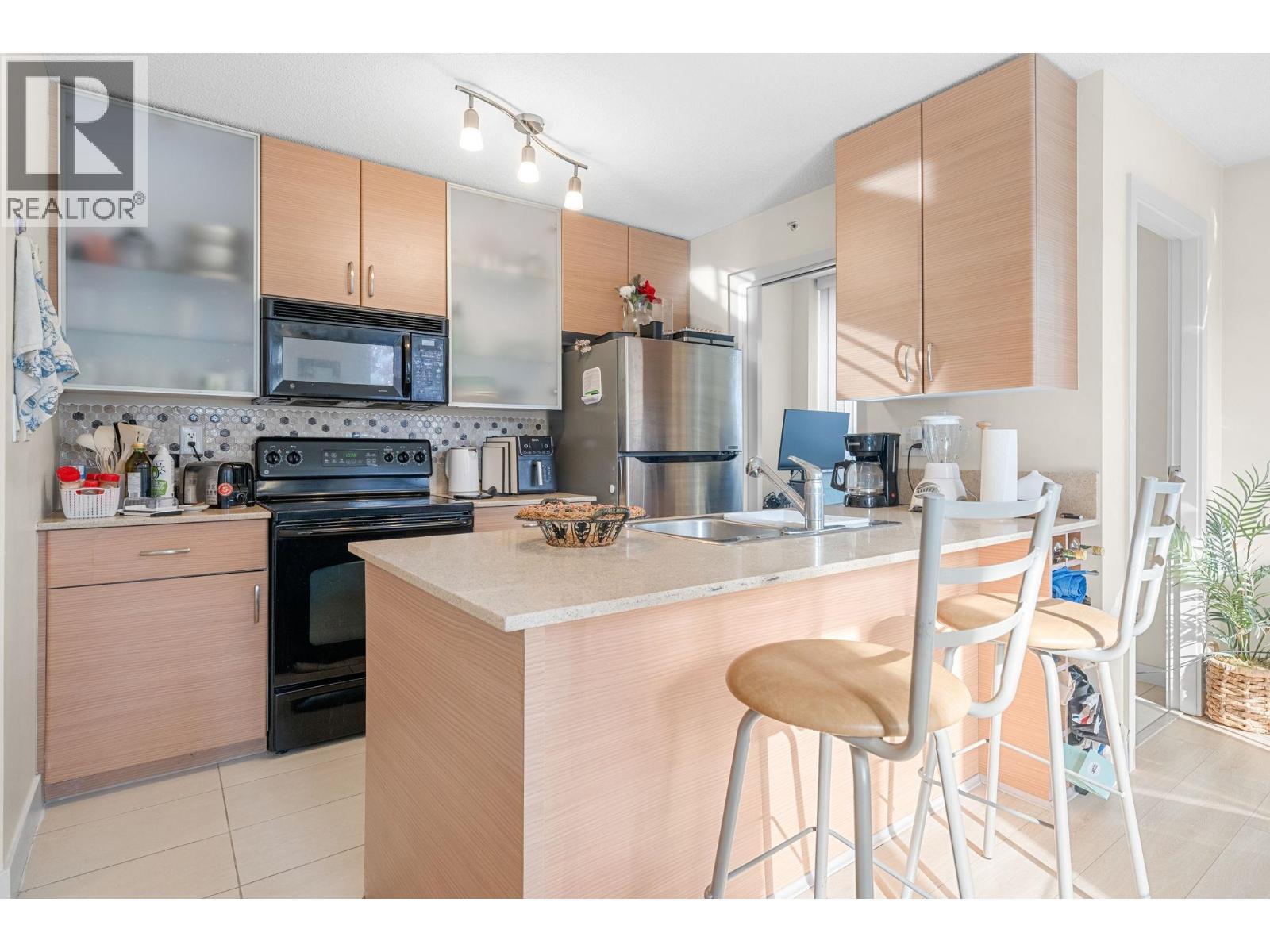 502 909 Mainland Street, Vancouver, British Columbia V6B 1S3 - Photo 14 - R3065669