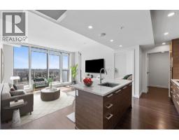 2209 285 E 10TH AVENUE