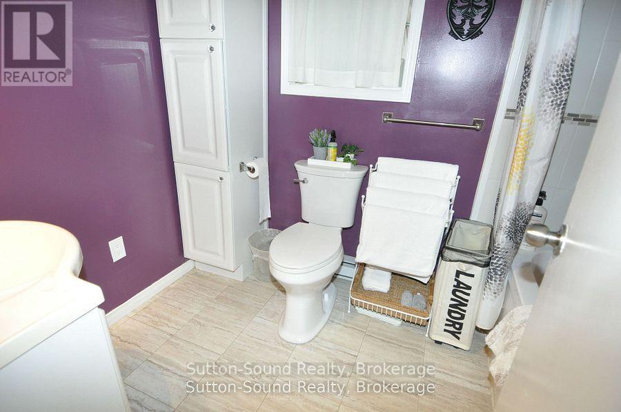 247 6th Street E, Owen Sound, Ontario N4K 1E8 - Photo 15 - X12521222