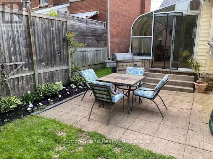 247 6th Street E, Owen Sound, Ontario N4K 1E8 - Photo 24 - X12521222