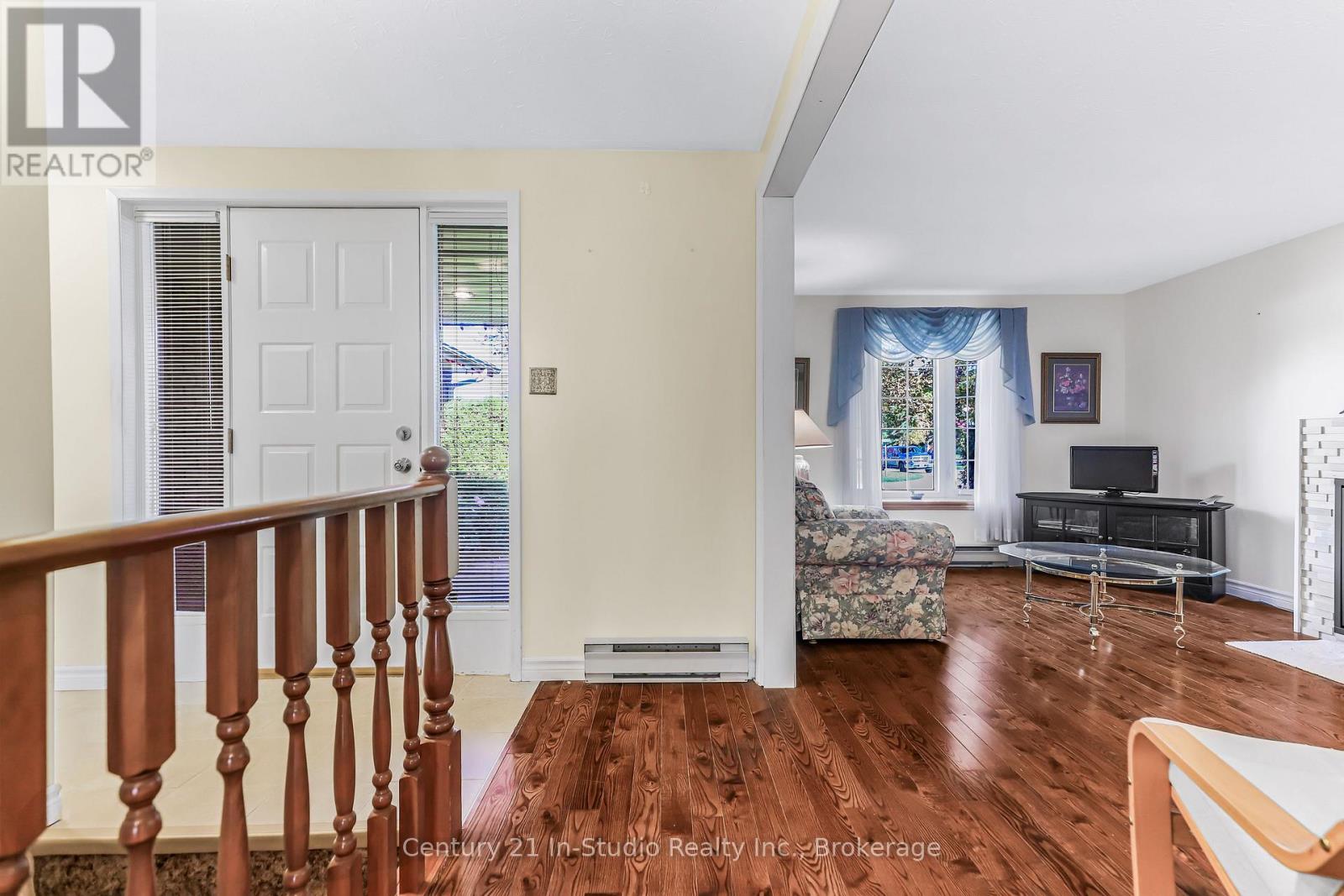 750 Baird Street, Kincardine, Ontario N2Z 1M3 - Photo 15 - X12521310