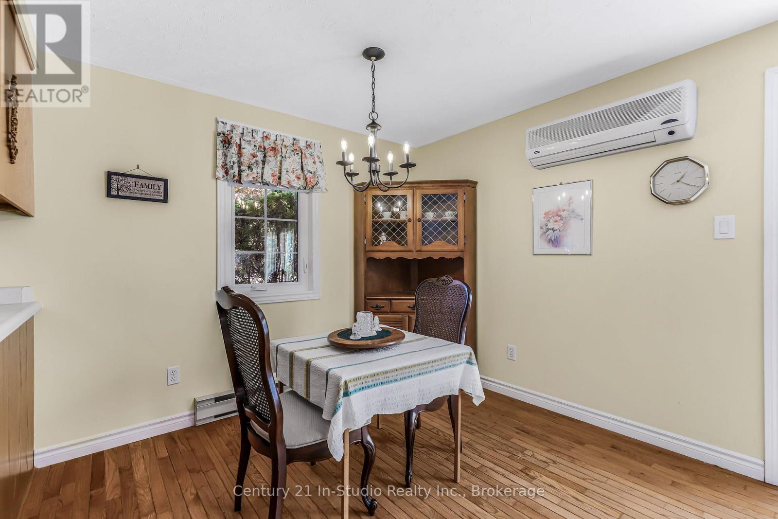 750 Baird Street, Kincardine, Ontario N2Z 1M3 - Photo 23 - X12521310