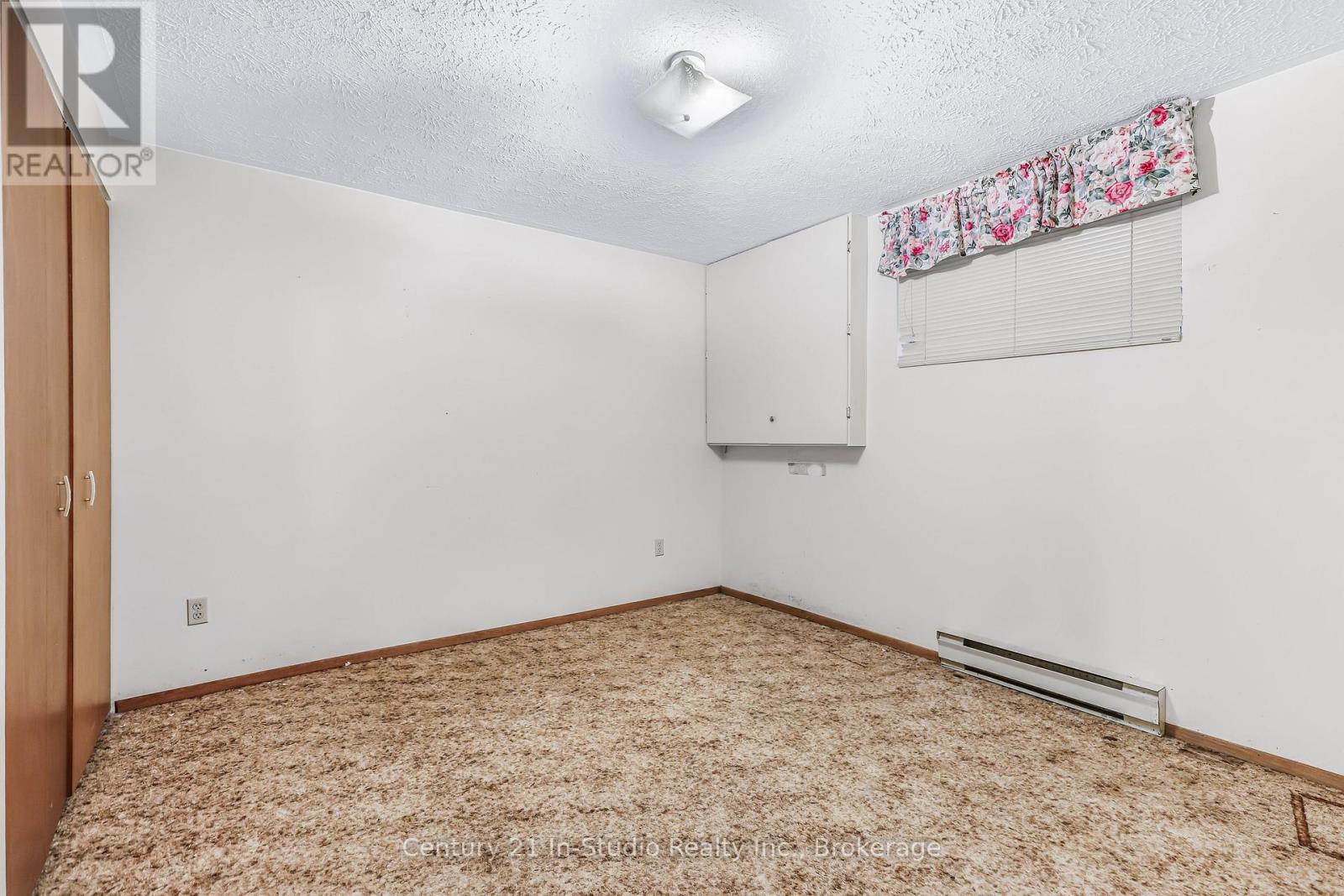 750 Baird Street, Kincardine, Ontario N2Z 1M3 - Photo 40 - X12521310