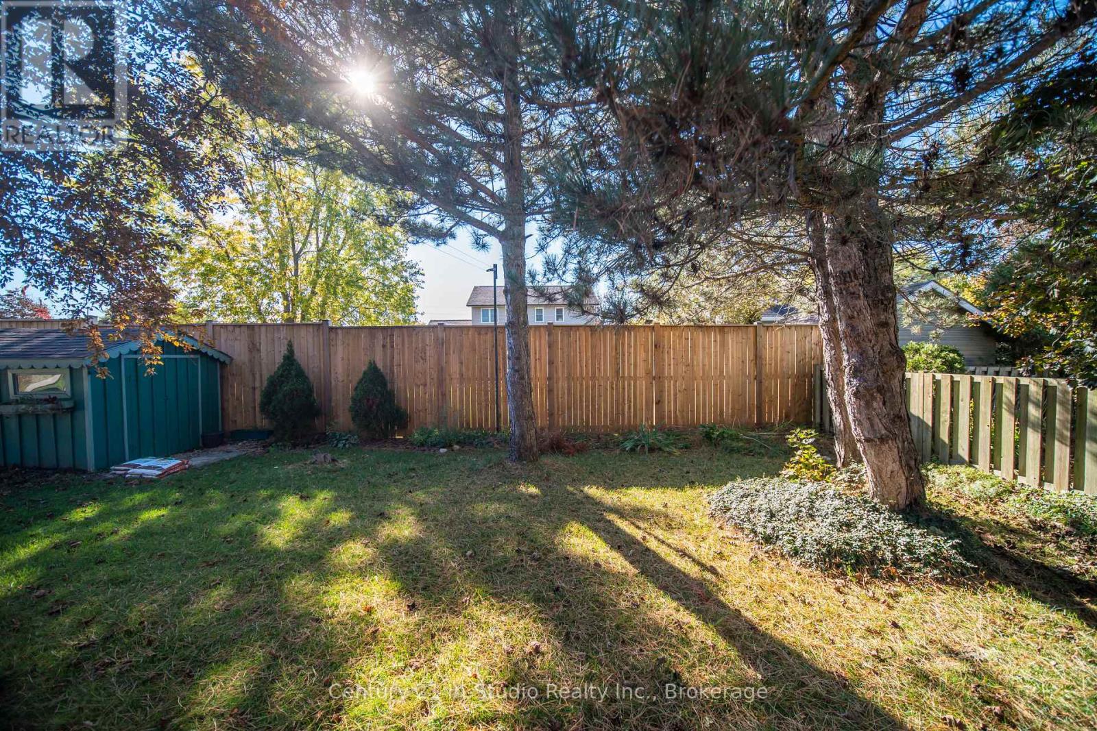 750 Baird Street, Kincardine, Ontario N2Z 1M3 - Photo 9 - X12521310