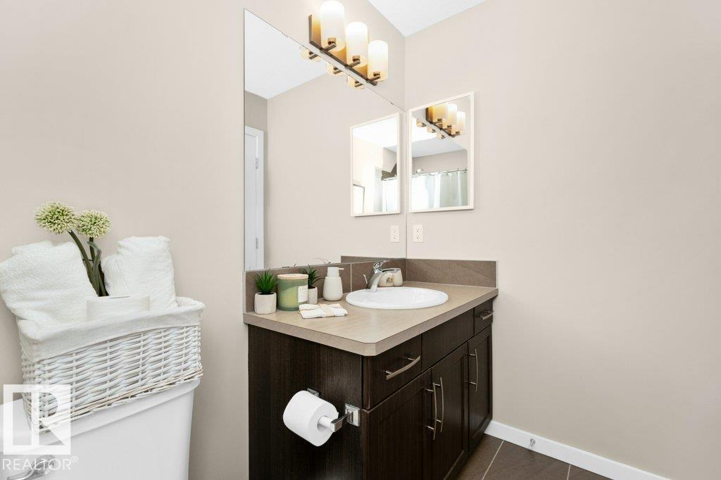 1527 Secord Rd Nw, Edmonton, Alberta  T5T 7B4 - Photo 25 - E4465055