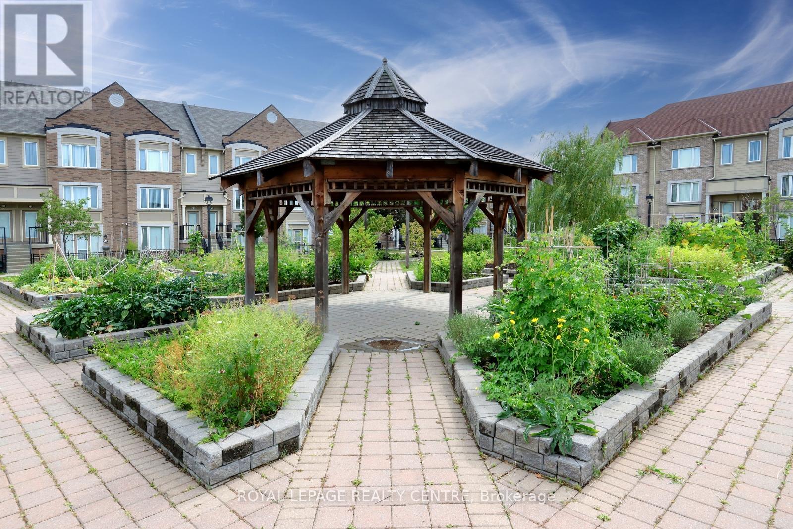 4 - 3135 Boxford Crescent, Mississauga, Ontario  L5M 0X1 - Photo 35 - W12511228