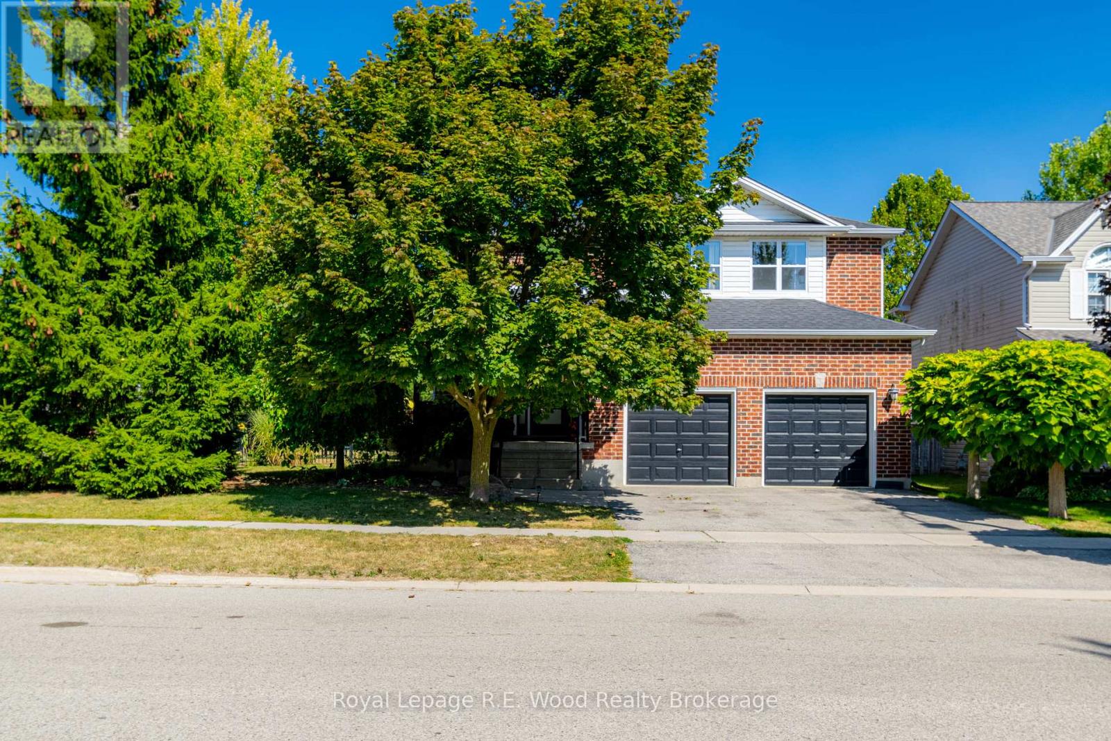 6 Owen Street, Ingersoll, Ontario  N5C 4H3 - Photo 1 - X12521318