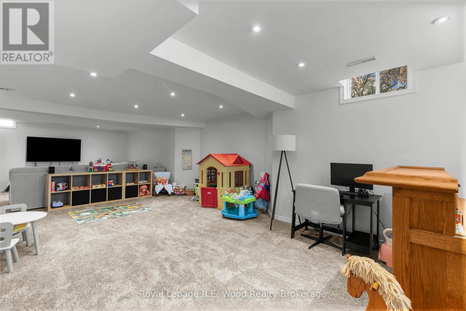 6 Owen Street, Ingersoll, Ontario  N5C 4H3 - Photo 22 - X12521318