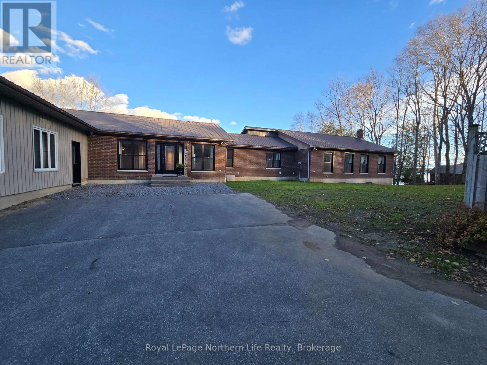 257 High Rock Road, Strong, Ontario P0A 2Z0 - Photo 13 - X12521226