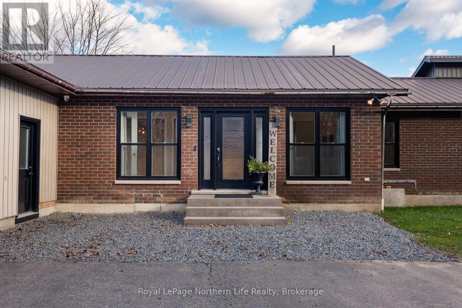 257 High Rock Road, Strong, Ontario P0A 2Z0 - Photo 15 - X12521226