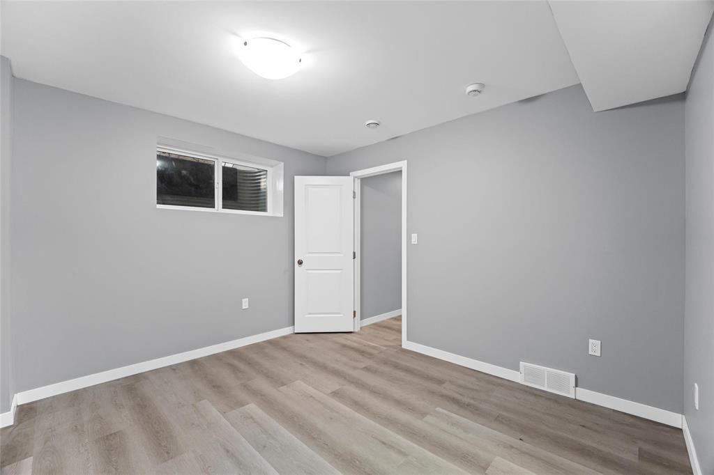 902 25 Tim Sale Drive, Winnipeg, Manitoba  R3Y 0P7 - Photo 33 - 202527968