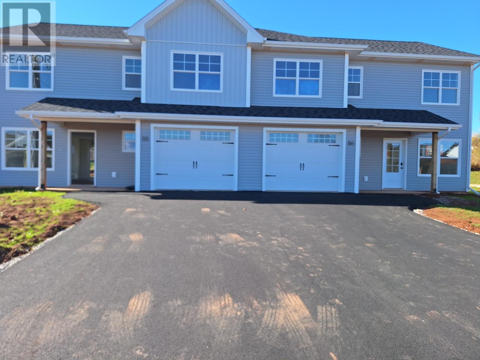 86 Brooklyn Avenue|Charlottetown, Charlottetown, Prince Edward Island