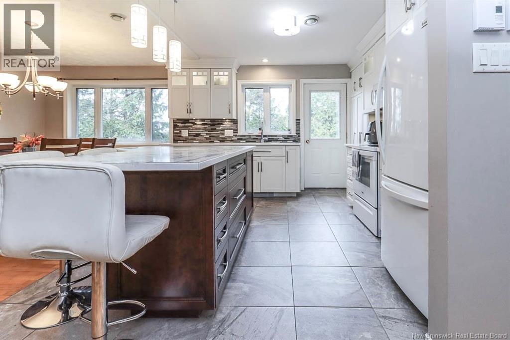 8 Parkwood Drive, Quispamsis, New Brunswick  E2E 1P3 - Photo 9 - NB129808