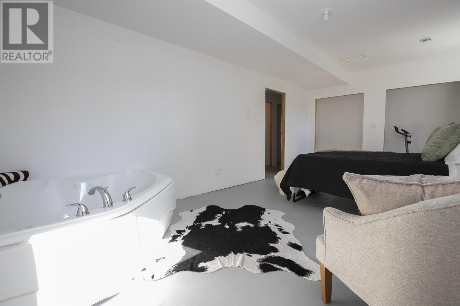 39 Saddle Cres, Sault Ste. Marie, Ontario P6A 2G3 - Photo 37 - SM252816