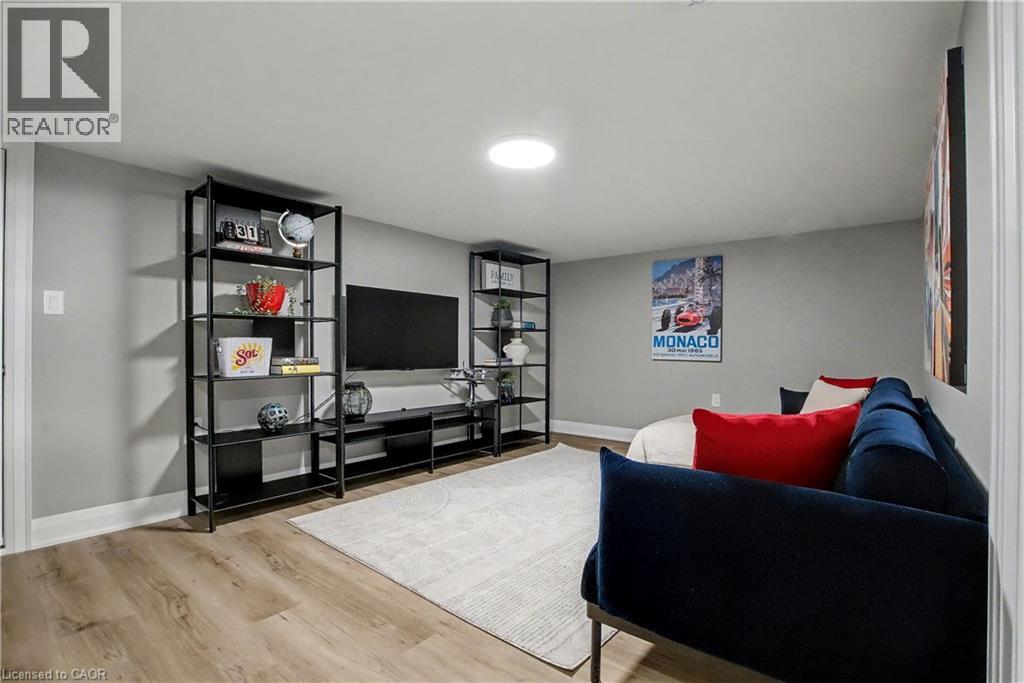 33 Sister Kern Terrace, Hamilton, Ontario  L9B 2M1 - Photo 31 - 40767485