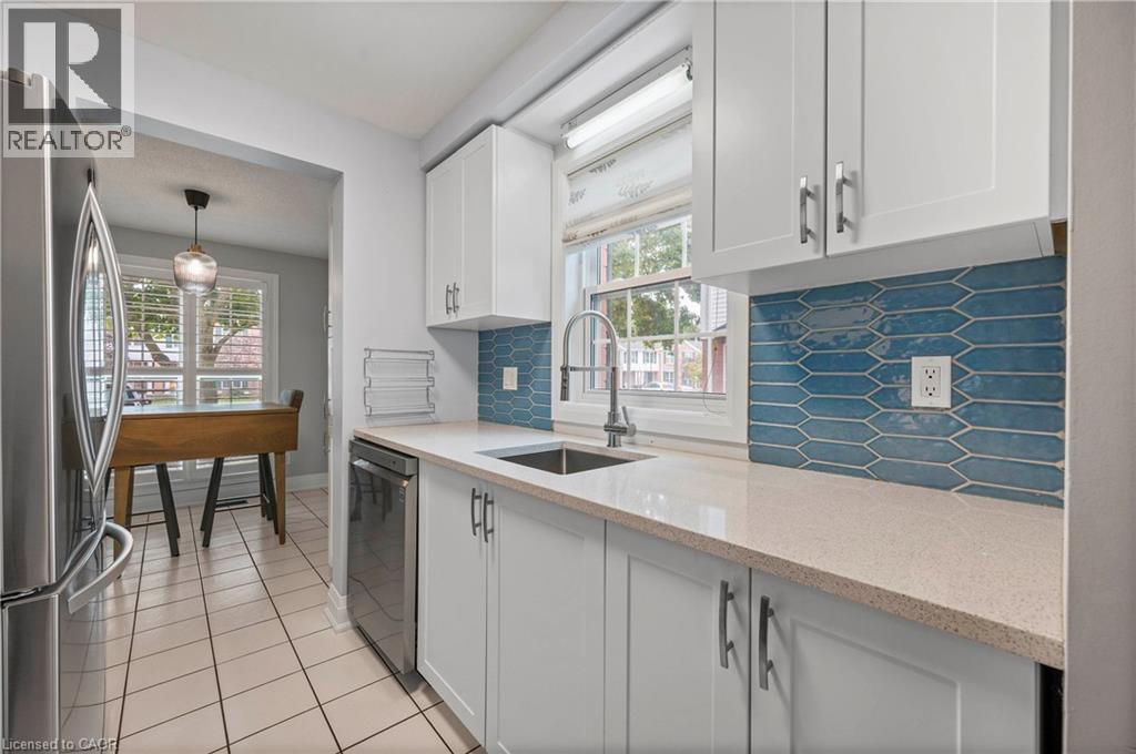 465 Woolwich Street N Unit# 32, Waterloo, Ontario  N2K 3S4 - Photo 5 - 40782395