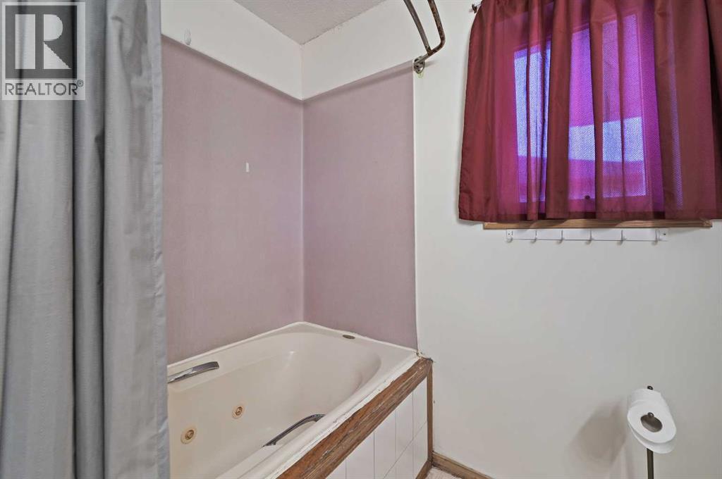 1106 Stevens Street, Crossfield, Alberta  T0M 0S0 - Photo 20 - A2268508