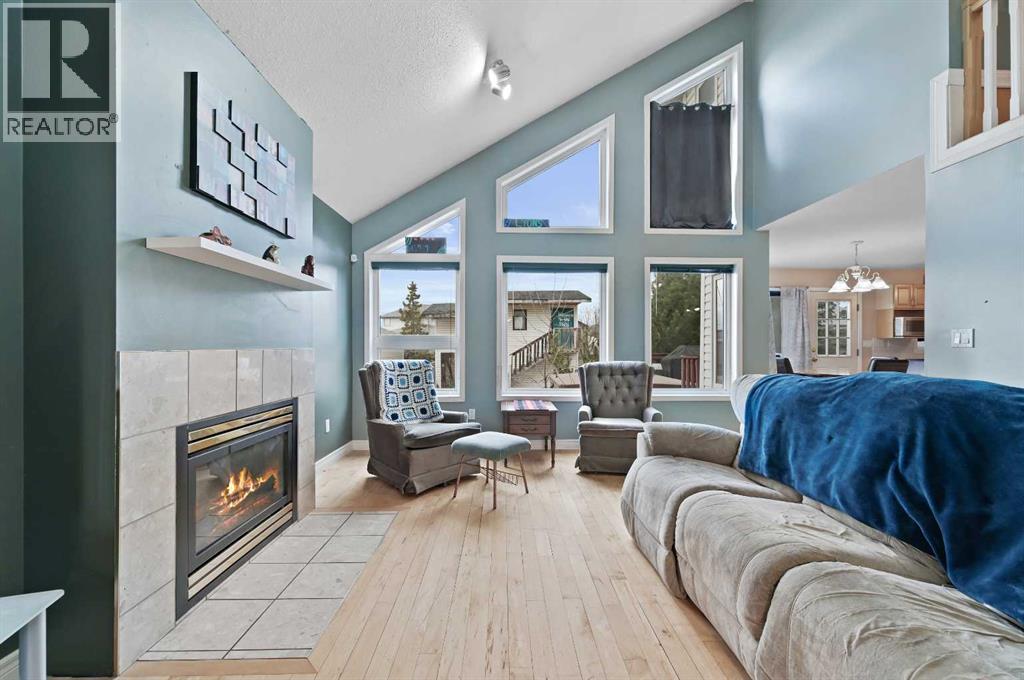 1106 Stevens Street, Crossfield, Alberta  T0M 0S0 - Photo 9 - A2268508