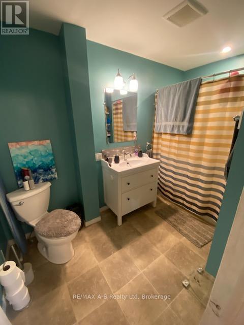 190 Colborne Street, London East, Ontario N6B 2S2 - Photo 10 - X12520456