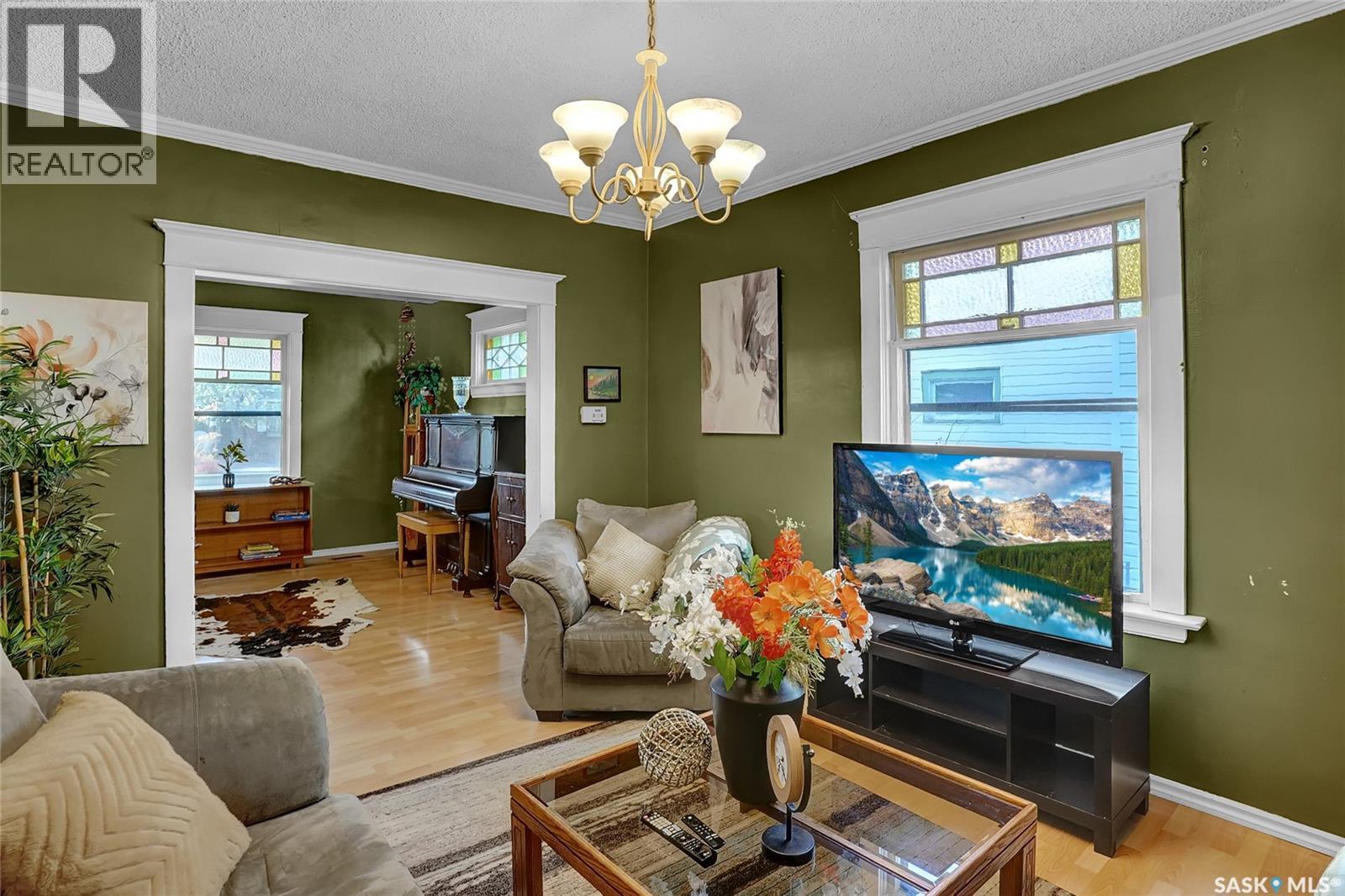 1127 2nd Avenue Nw, Moose Jaw, Saskatchewan  S6H 3R4 - Photo 17 - SK023622