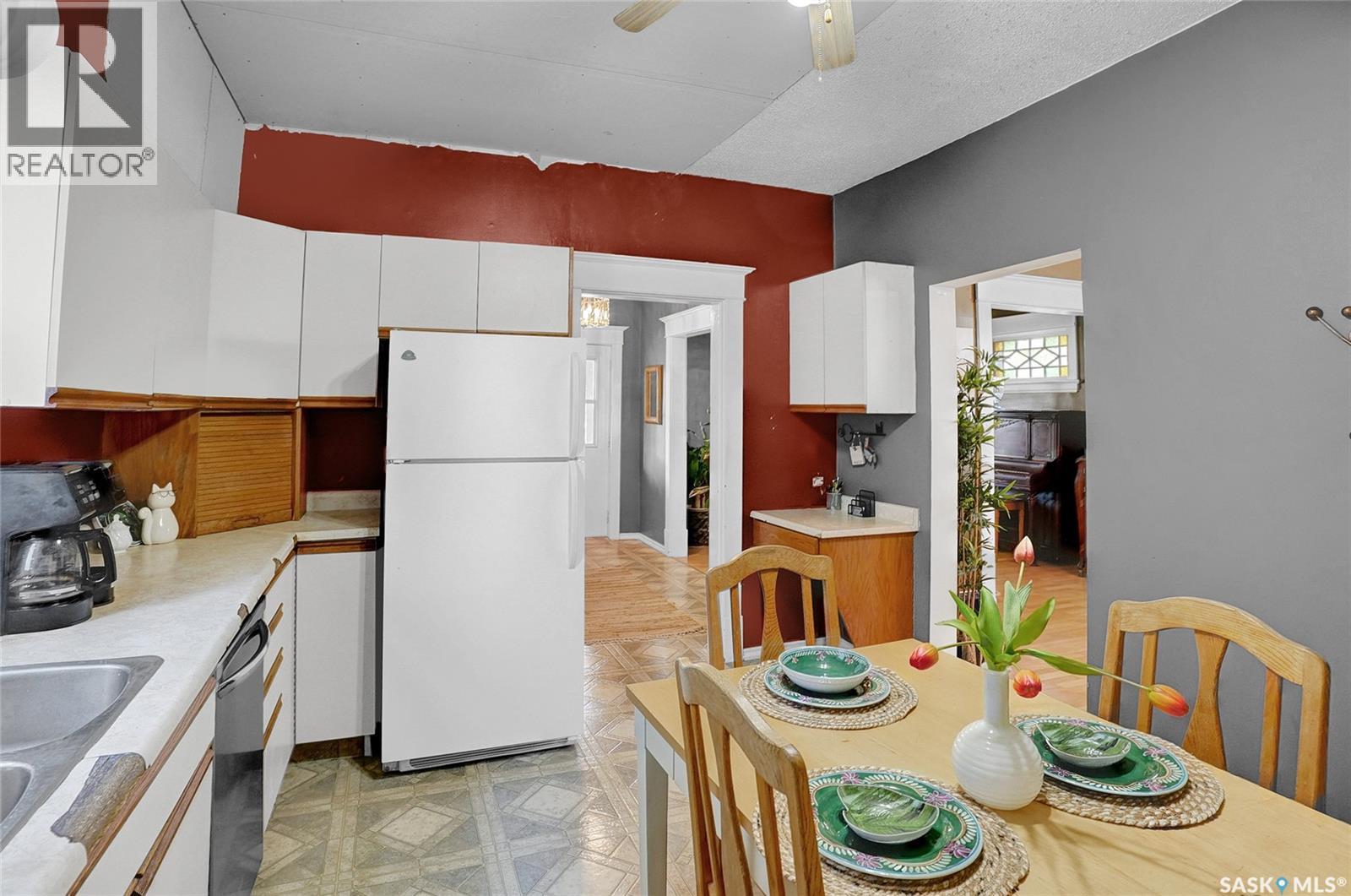 1127 2nd Avenue Nw, Moose Jaw, Saskatchewan  S6H 3R4 - Photo 22 - SK023622