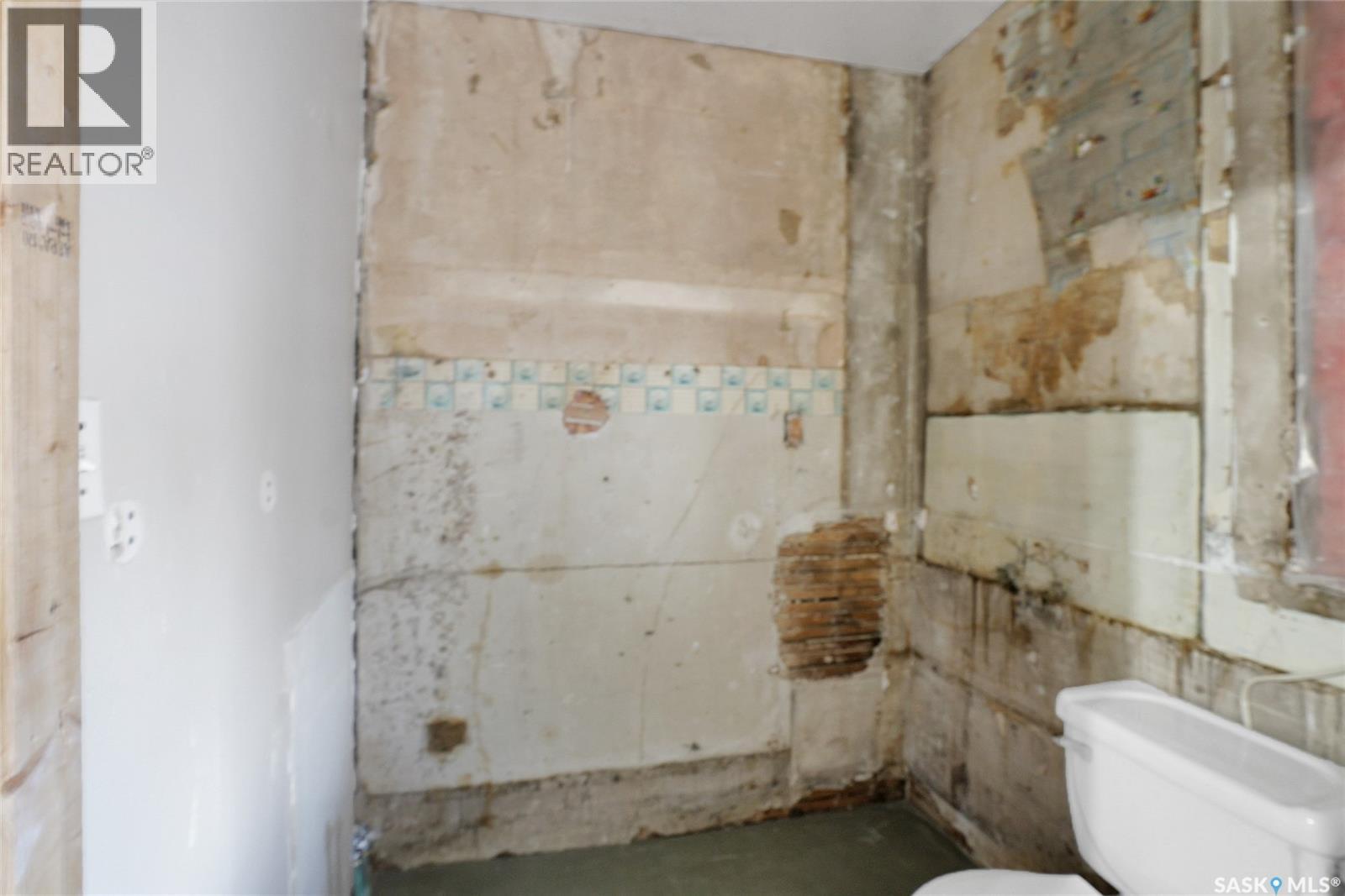 1127 2nd Avenue Nw, Moose Jaw, Saskatchewan  S6H 3R4 - Photo 25 - SK023622