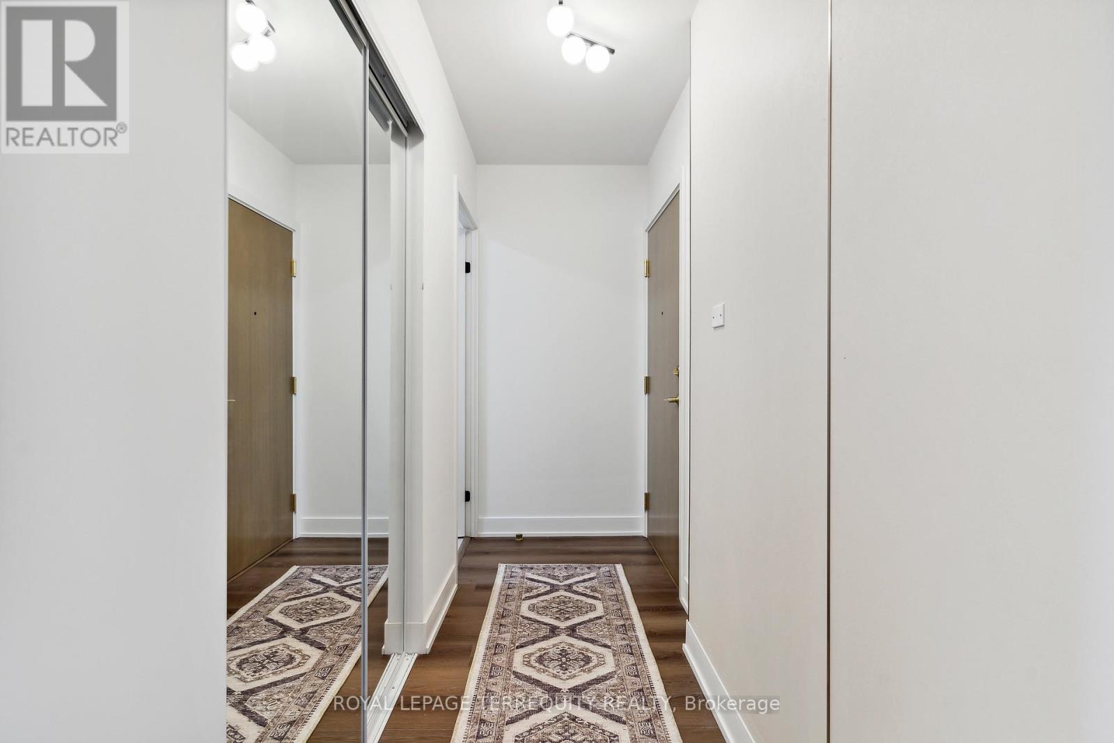 607 - 1285 Queen Street E, Toronto, Ontario  M4L 1C2 - Photo 3 - E12521068