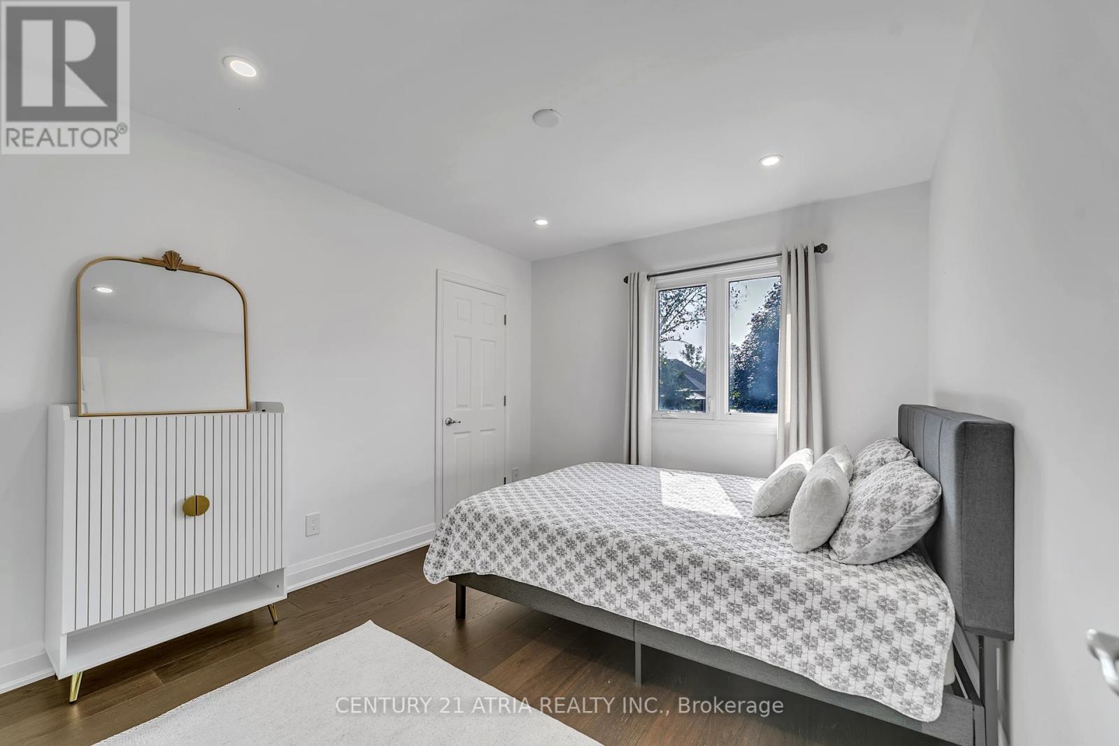 65 Worthington Avenue, Richmond Hill, Ontario  L4E 2S6 - Photo 30 - N12412105